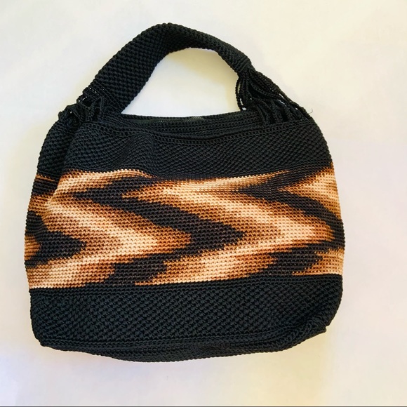 Crochet Boho Hobo with nice stitch details